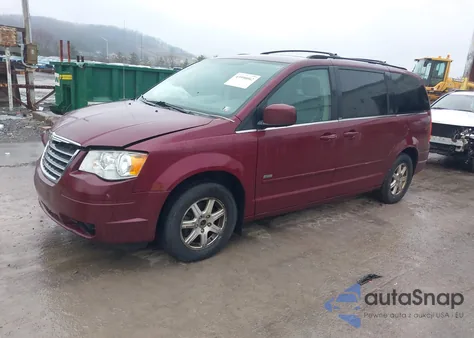 2008 Chrysler Town & Country Touring z USA, uszkodzony, nr VIN 2A8HR54P08R844059